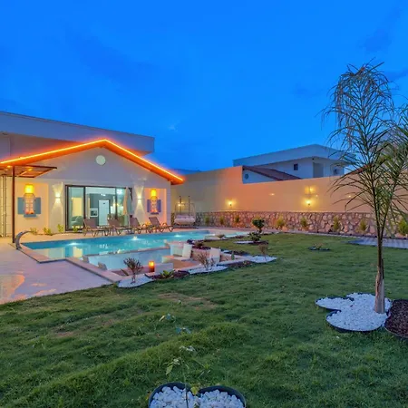 Ader Doğa Villaları 3 Daire Fethiye