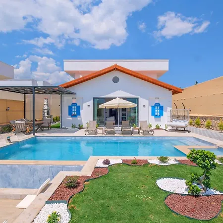 アパート Ader Doga Villalari 3